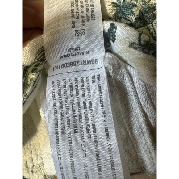 Abercrombie & Fitch Medium Palm Print Linen Blend Puff Sleeve Crop Top - Picture 5 of 7